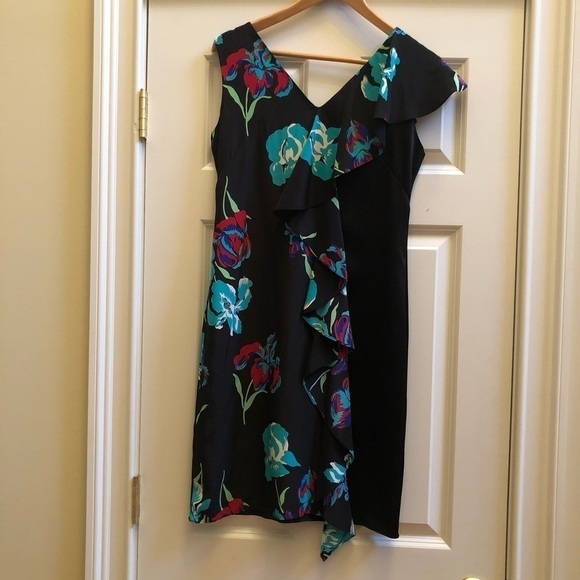 Diane Von Fustenberg Silk Side Ruffle Floral Sheath Dress 4 - Picture 2 of 8